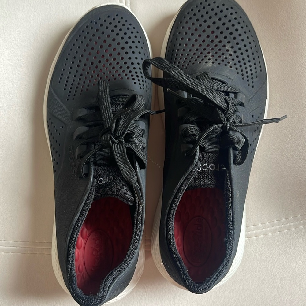 Women’s croc sneakers